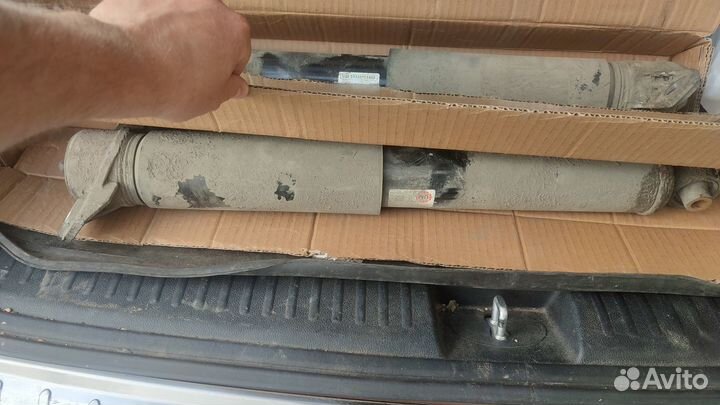 Стойки задние киа Соренто прайм