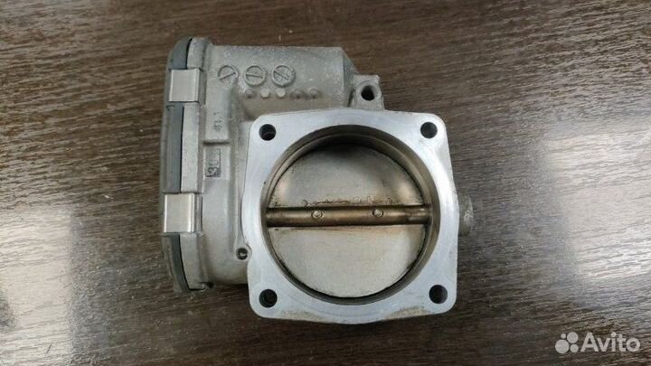 Дроссельная заслонка Audi A8 D3 6.0 BHT 2008