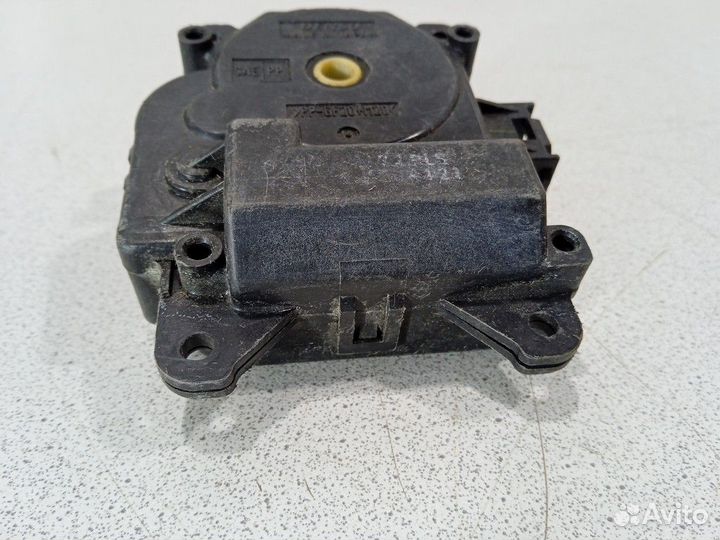 Моторчик управления заслонкой печки