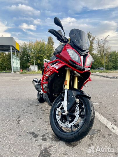 BMW S1000XR