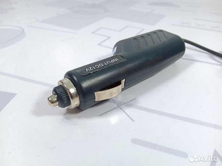 Автомобильная зарядка для PSP новая