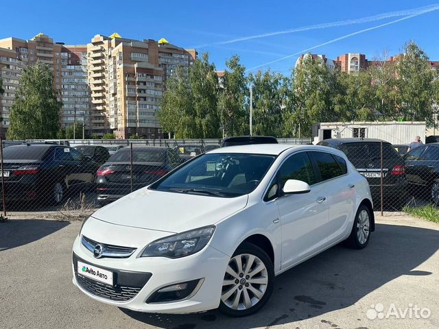 Opel Astra 1.6 MT, 2013, 187 334 км с пробегом, цена 729000 руб.