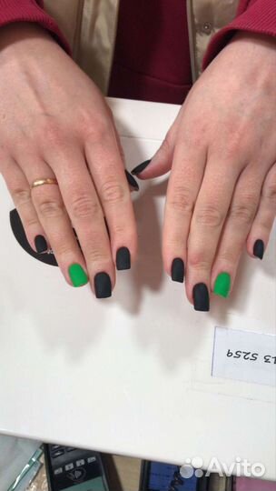 Маникюр с покрытием
