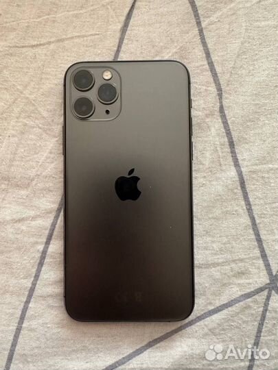 iPhone 11 Pro, 256 ГБ