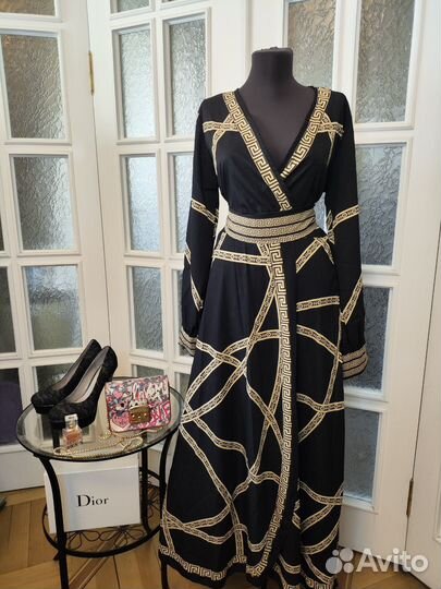 Платье на запах Gucci