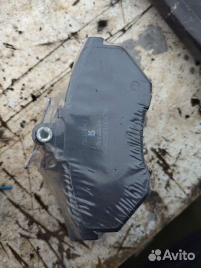 Тормозные колодки на Golf 3 Vento