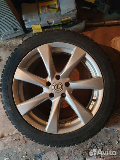 Колеса R18 на Toyota, Lexus