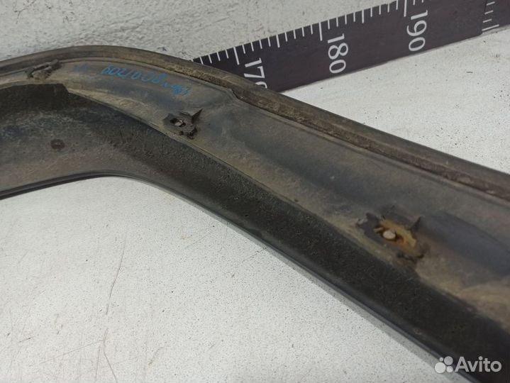 Накладка заднего крыла левого