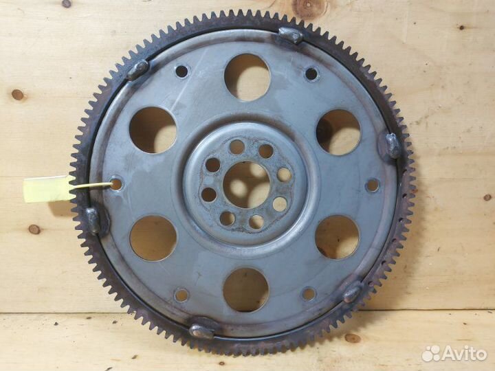 Маховик Toyota Noah AZR65G 1azfse 2006