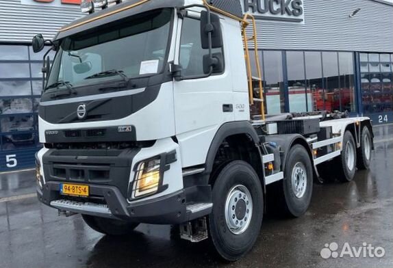 В разборке грузовик Volvo, FMX с 2010