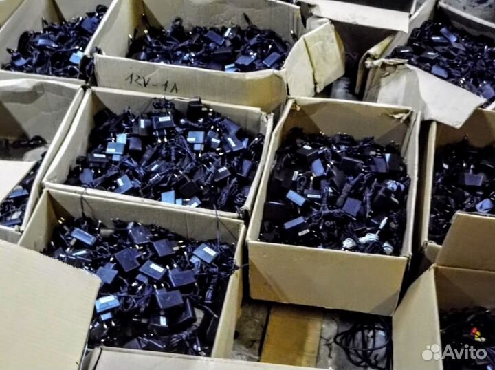 Блок питания 12V 1,5A - Есть опт