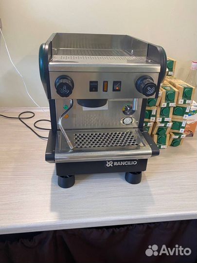 Кофемашина проффесиональная рожковая Rancilio 1gr