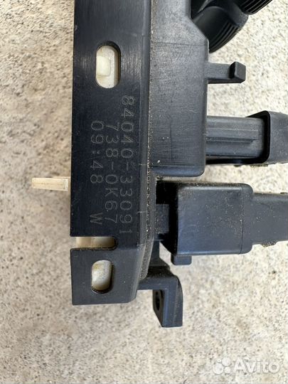 Блок кнопок стеклоподъемников Lexus ES