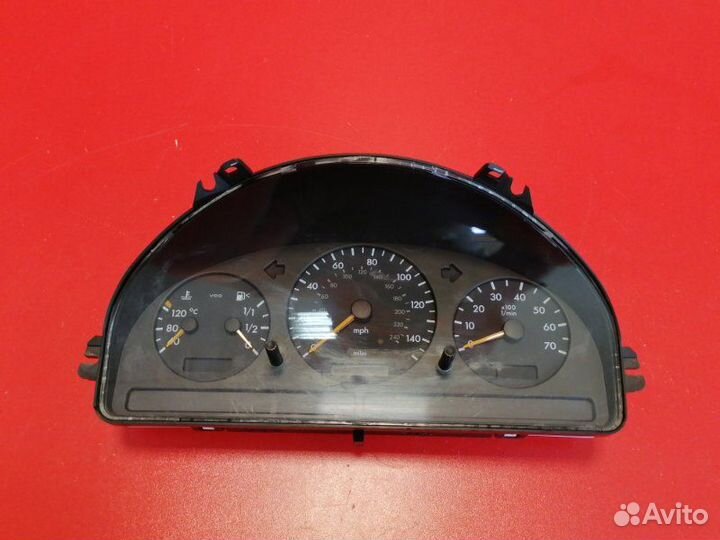 Щиток приборов Mercedes-Benz M-Class W163 M112E32