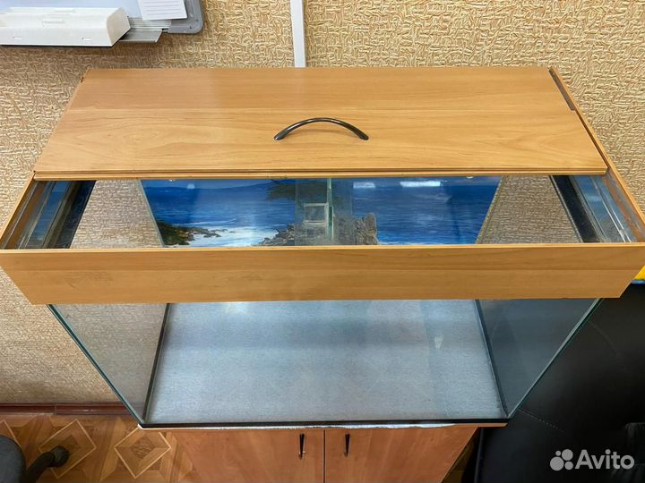 Аквариум с тумбой