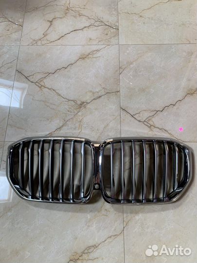 Решетка радиатора Х5 G-05