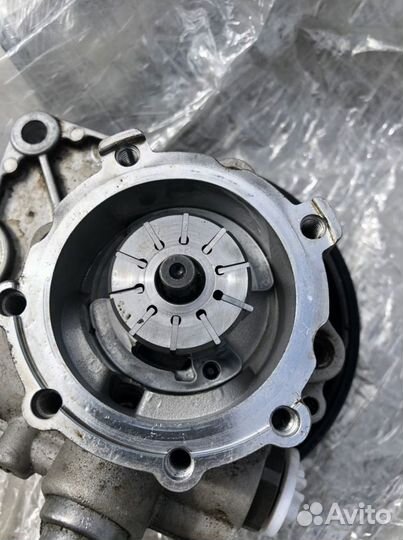 Насос гур Мерседес 164