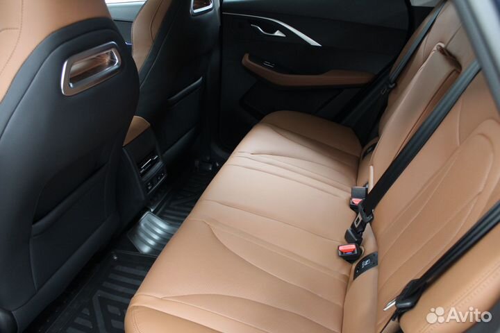 OMODA C5 1.6 AMT, 2023