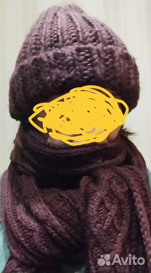 Шапка и шарф, гетры черные