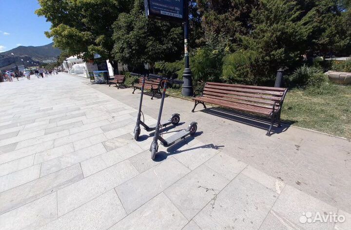 Электросамокат м365 pro(неXiaomi)