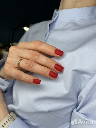 Мастер маникюра и педикюра