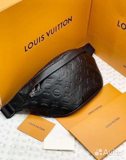 Поясная сумка Louis Vuitton Discovery PM