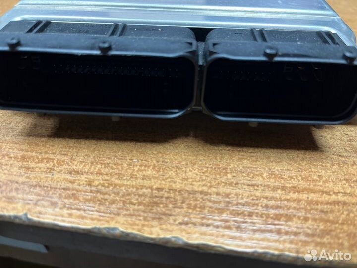 Блок управления двигателем Audi A4 B6 2000-2004