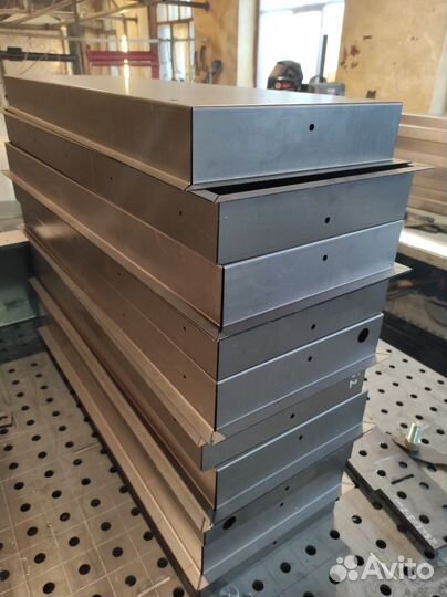 Лазерная резка и гибка листового металла