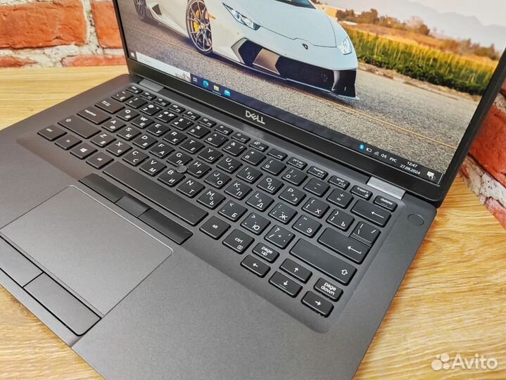 Процессор Core i5 FullHD14 для игр Dell Ноутбук