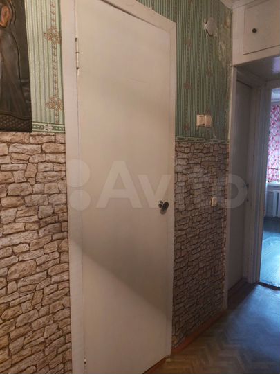 2-к. квартира, 48 м², 1/5 эт.