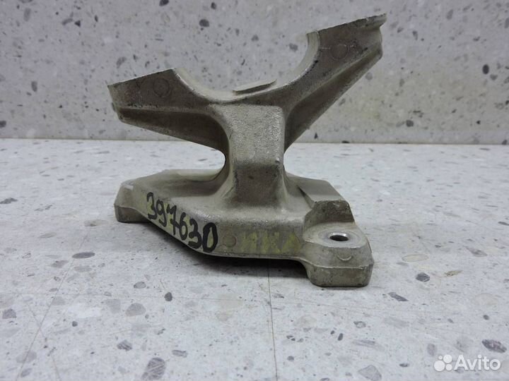 Кронштейн сопут. товар Honda CR-V 2007-2012