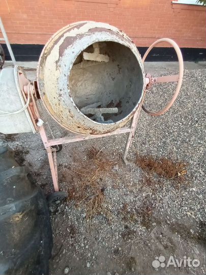 Бетономешалка бу