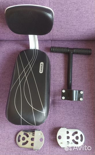 Кресло для велосипеда со спинкой и подножкой