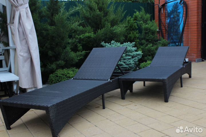 Отдых у бассейна