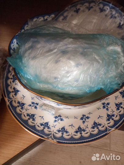 Чайник керамика. Сервизы столовый,чай 