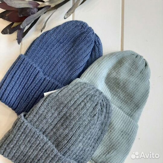 Шапки и шарфы женские