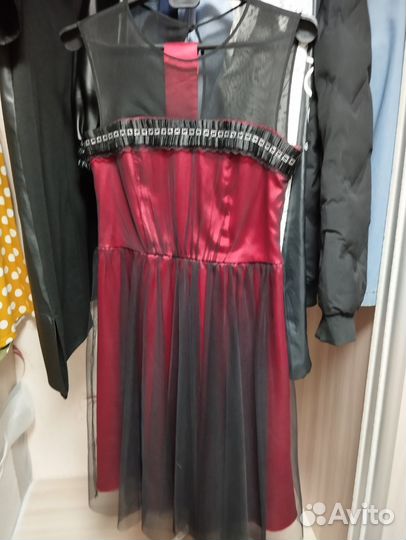 Вечернее платье