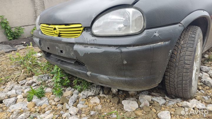 Фары Opel Corsa (B)