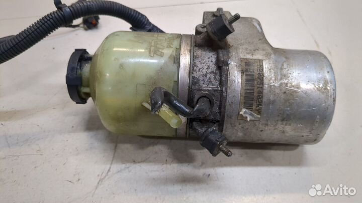 Насос усилителя руля Opel Zafira B