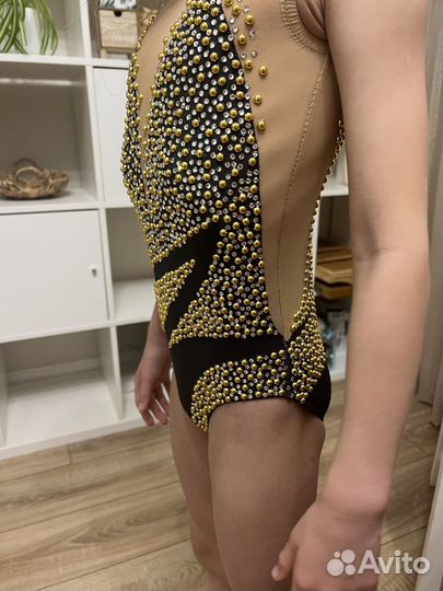 Купальник для художественной гимнастики