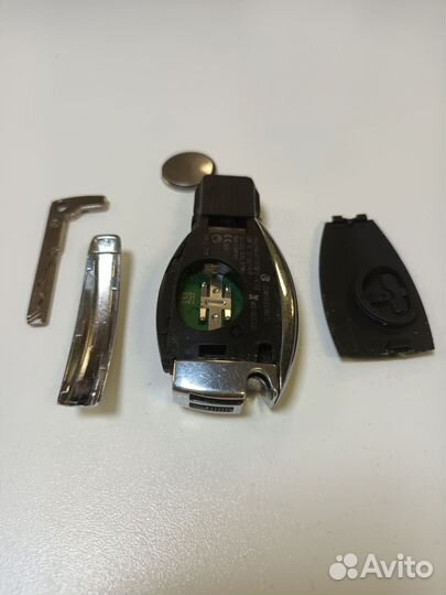 Ключ от mercedes рыбка