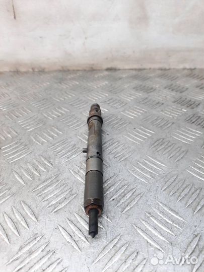 Форсунка Volkswagen Passat седан 2.5 AKN 2001