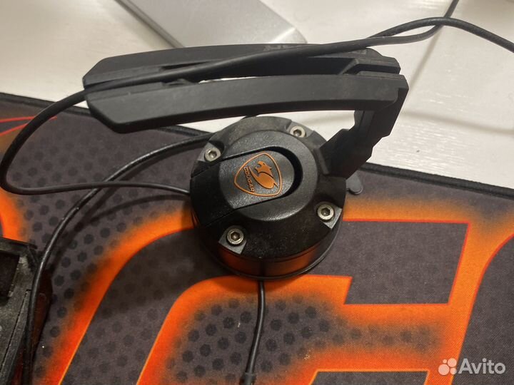 Клавиатура и мышь, коврик, держатель для провода