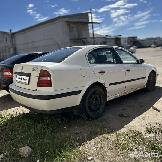Skoda Octavia 1.8 МТ, 1998, 350 000 км