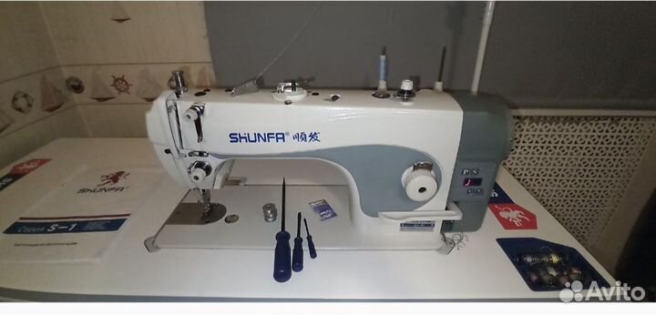 Промышленная швейная машина