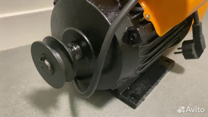 Электродвигатель 2.2 кВт 220В