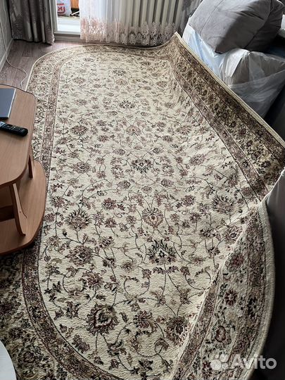 Ковер шерстяной