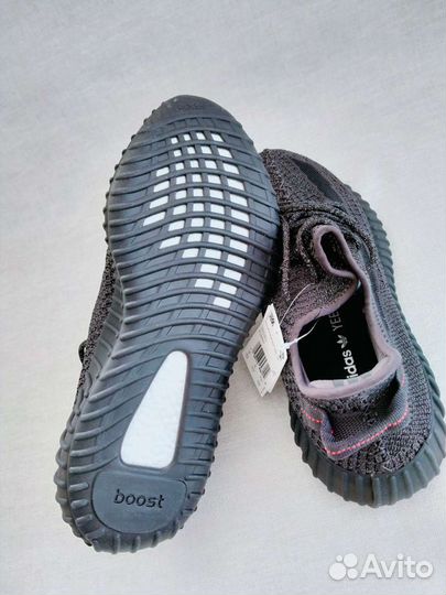 Кроссовки мужские Adidas Yeezy 350 Reflective