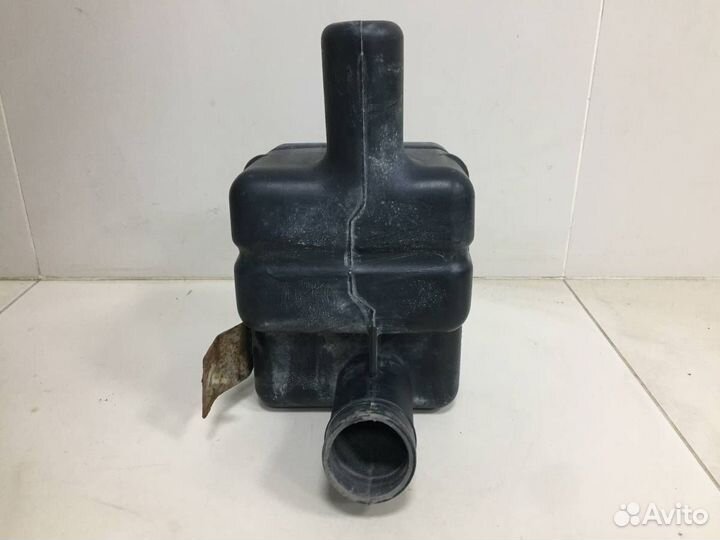 Резонатор воздушного фильтра Daewoo Nexia N150 200