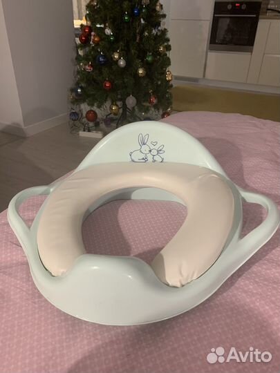 Сиденье- накладка на унитаз
